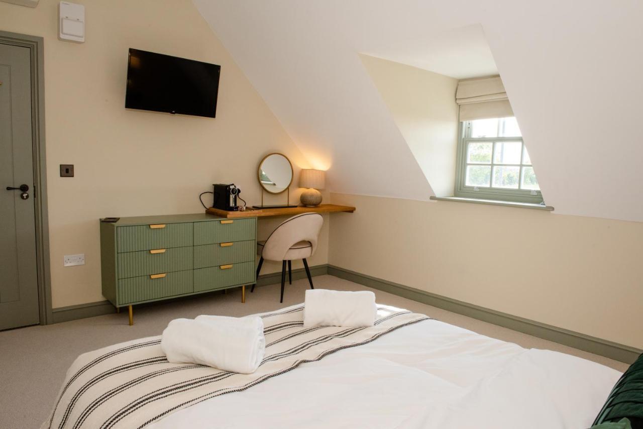 Hotel The Flag Wivenhoe Zewnętrze zdjęcie